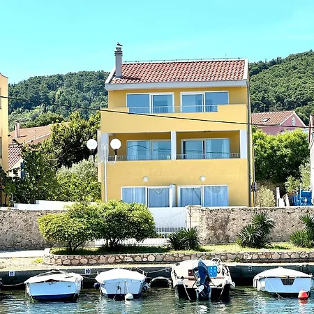 Olive Island Retreat Appartamento